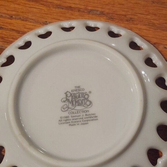 1985 Precious Moments - Collector Plates - Picture 4 of 12